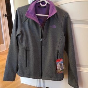 Women’s North Face jacket